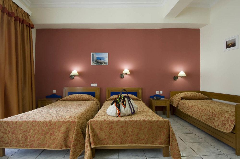 Carolina Hotel Since 1934 Атина Екстериор снимка